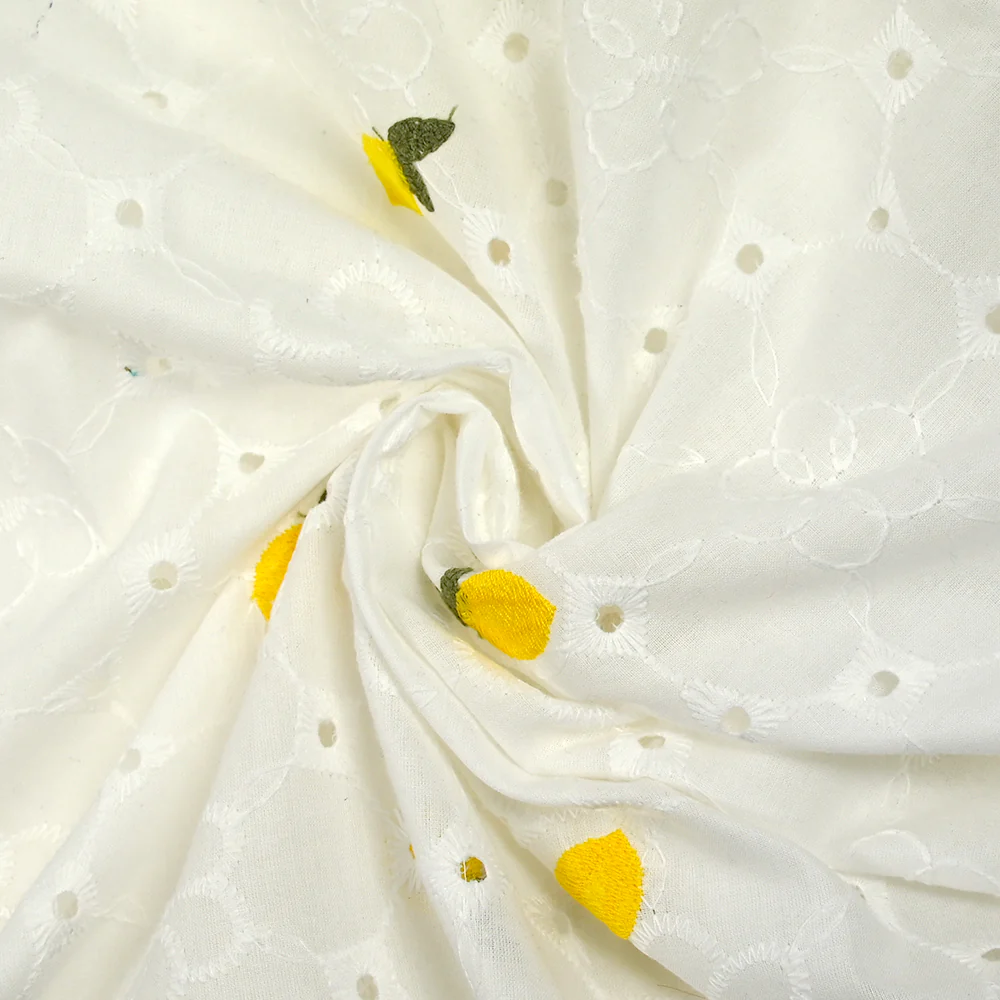 Broderie anglaise brodée citron fond blanc - Image 2