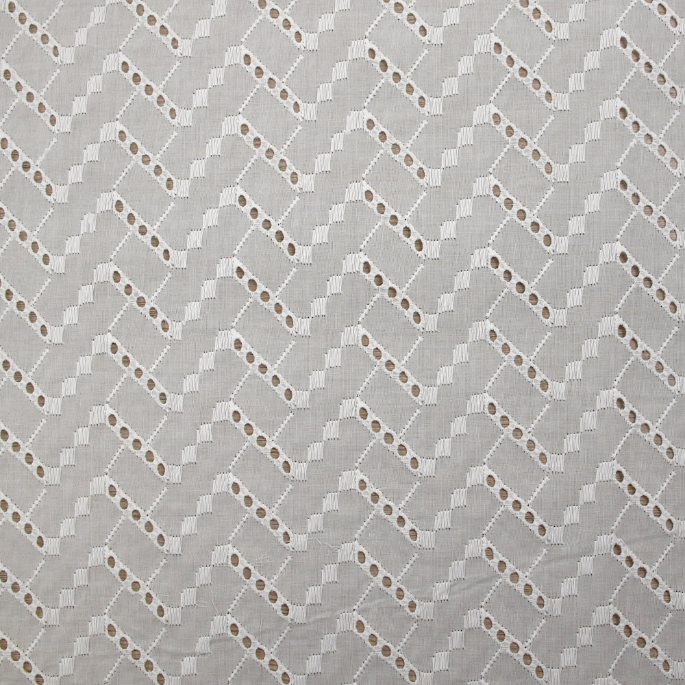 Broderie anglaise Freya blanc cassé
