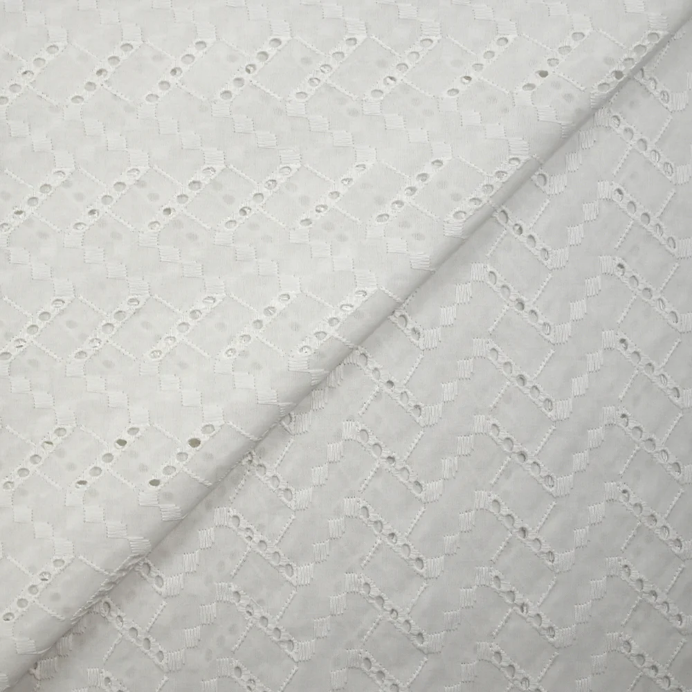 Broderie anglaise Freya blanc cassé - Image 5