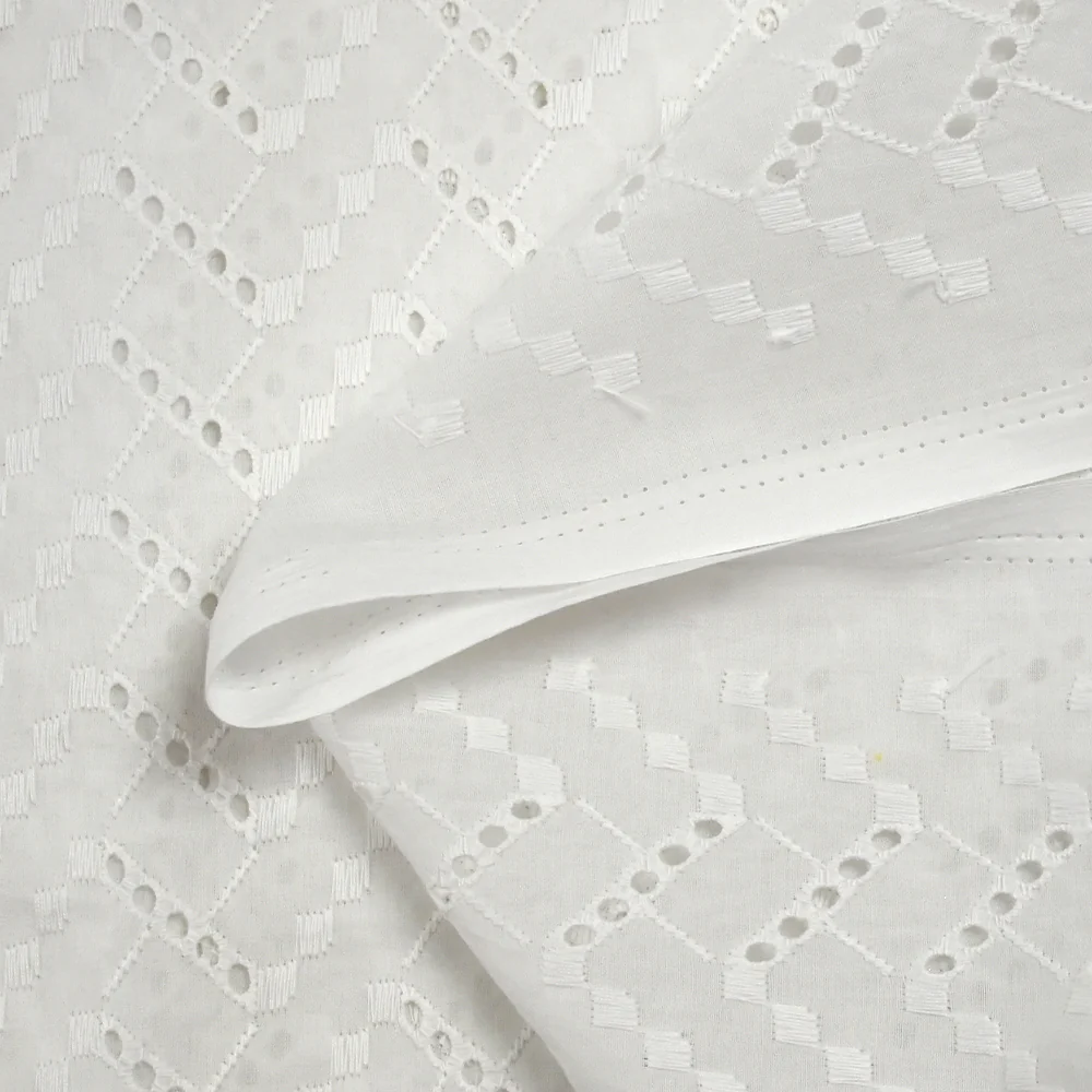 Broderie anglaise Freya blanc cassé - Image 6