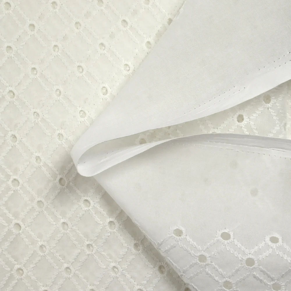 Broderie anglaise Ingrid blanc cassé - Image 6