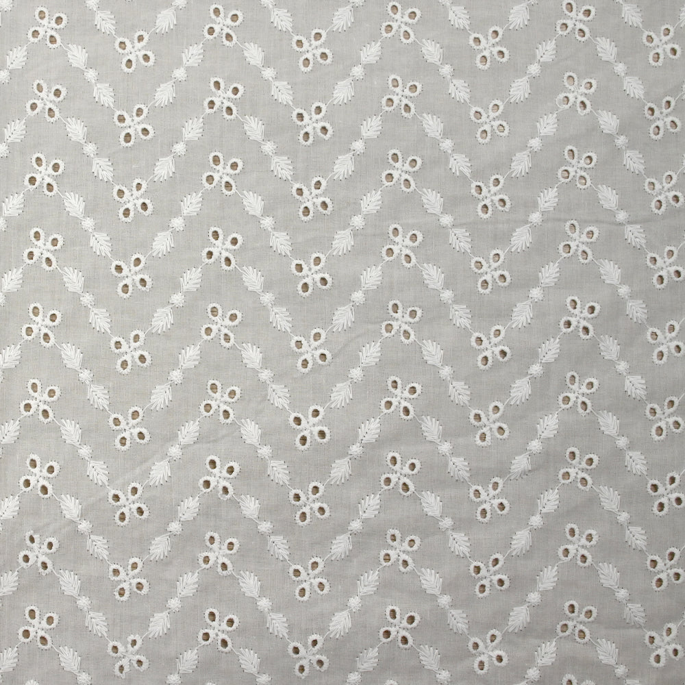 Broderie anglaise Iseult blanc cassé