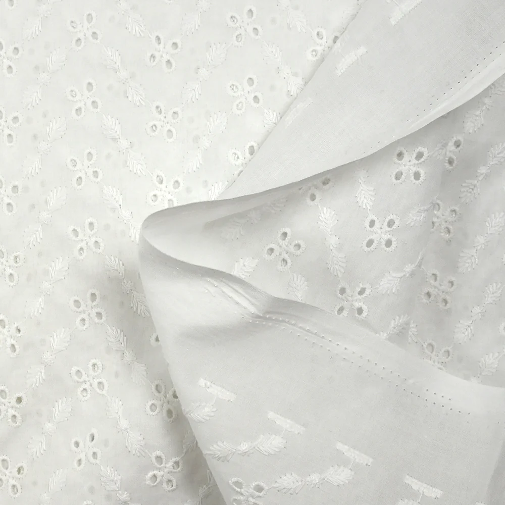 Broderie anglaise Iseult blanc cassé - Image 6