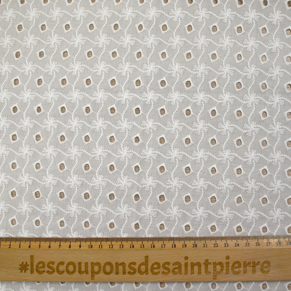 Broderie anglaise Nadiya blanc cassé - Image 3