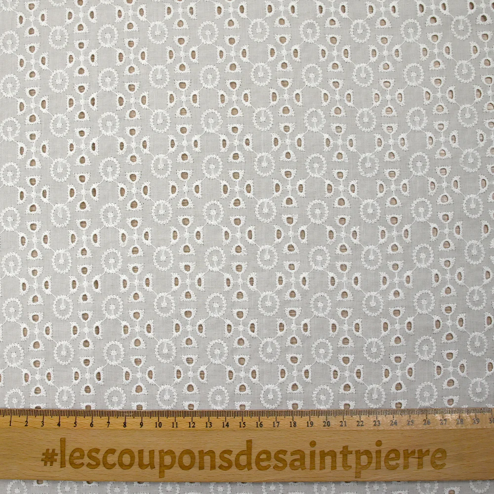 Broderie anglaise Saoirse blanc cassé - Image 3