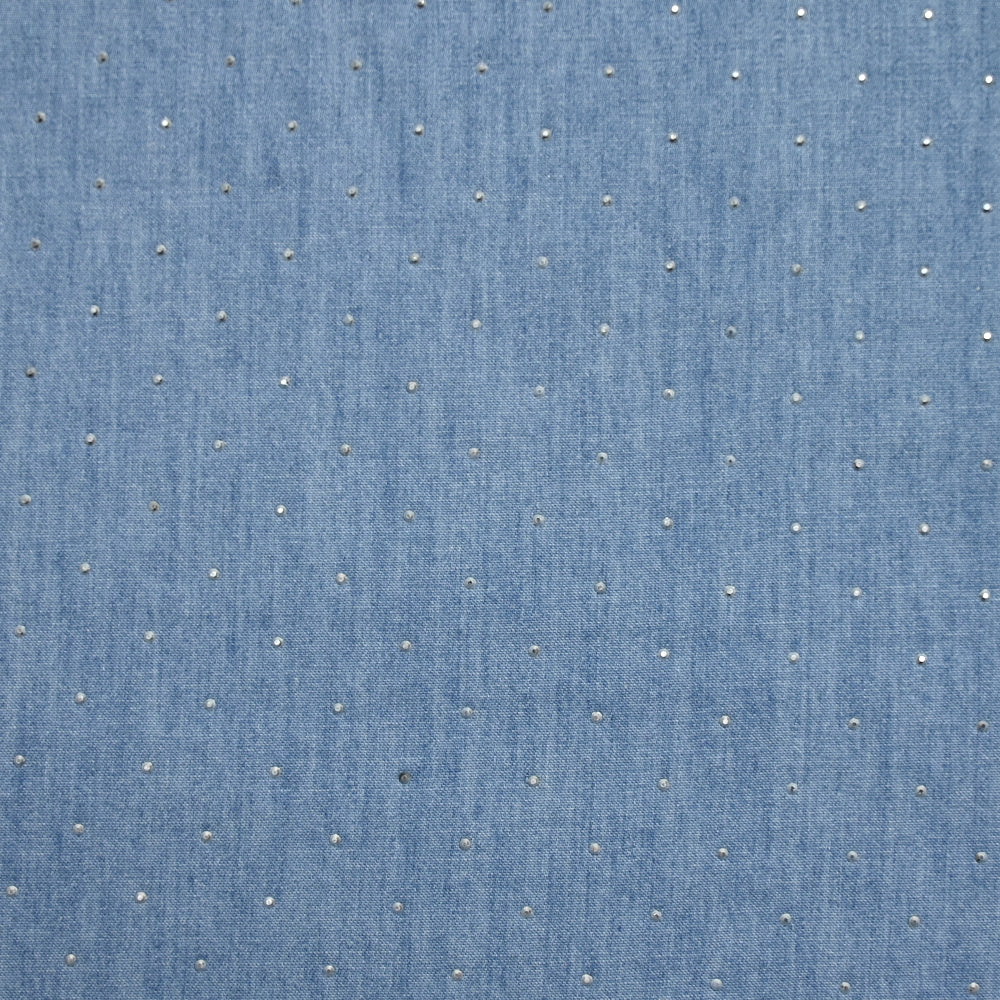 Chambray de coton orné de strass fond bleu clair - Image 3