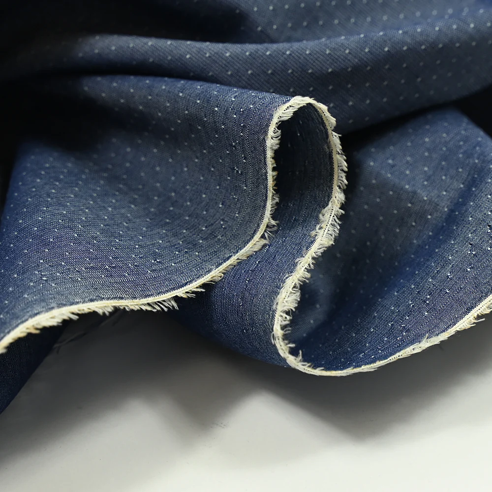 Chambray de coton tête d'épingle plumetis bleu brillant - Image 5