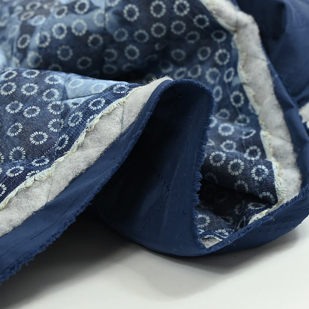 Chambray matelassé imprimé tie and dye cercle en pétales - Image 7