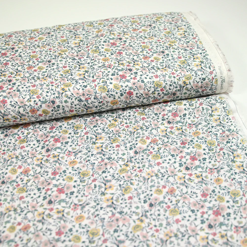 Coton imprimé Aurora fleurs rose et jaune fond blanc au mètre - Image 2
