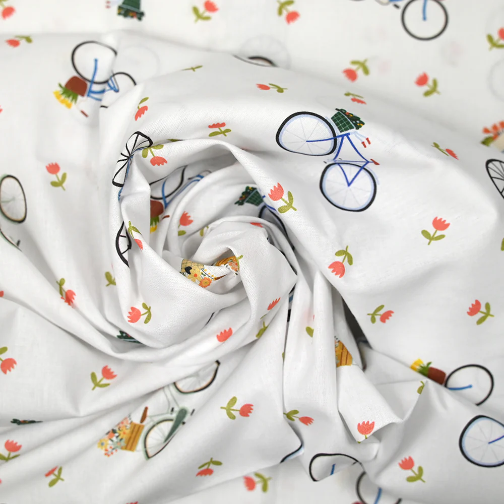 Coton imprimé balades à vélo fond blanc - Image 2
