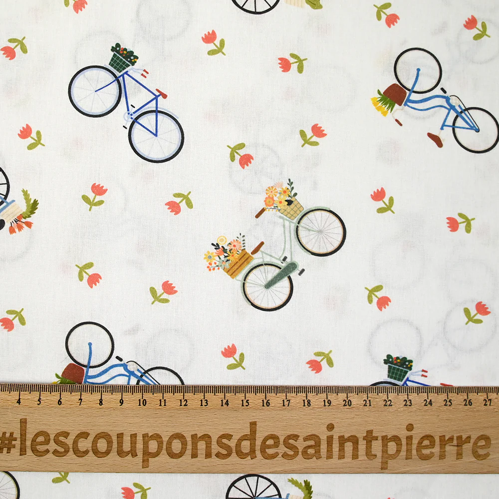 Coton imprimé balades à vélo fond blanc - Image 3
