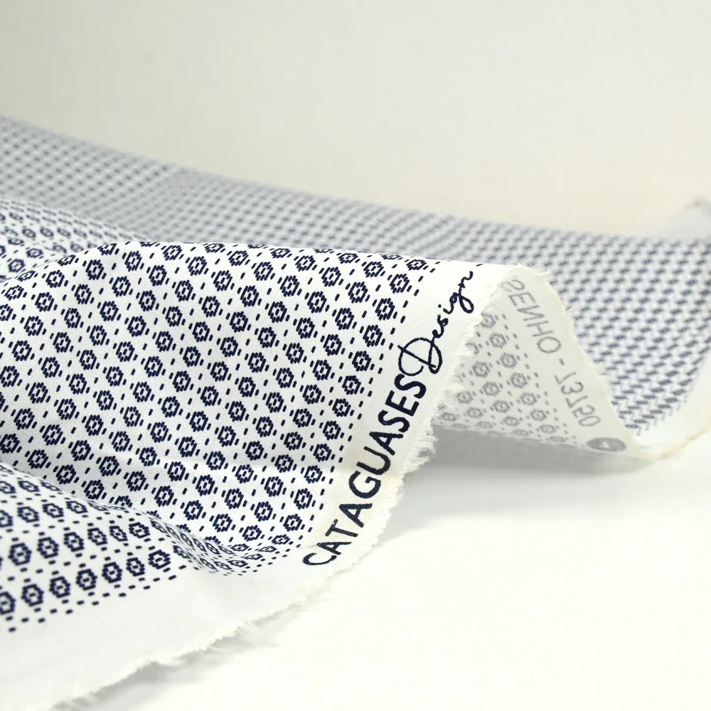 Coton imprimé capsule marine fond blanc - Image 5