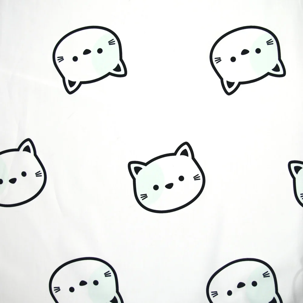 Coton imprimé chat kawai fond blanc