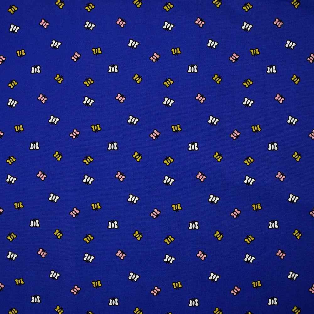 Coton imprimé envol de papillons fond bleu électrique - Image 4