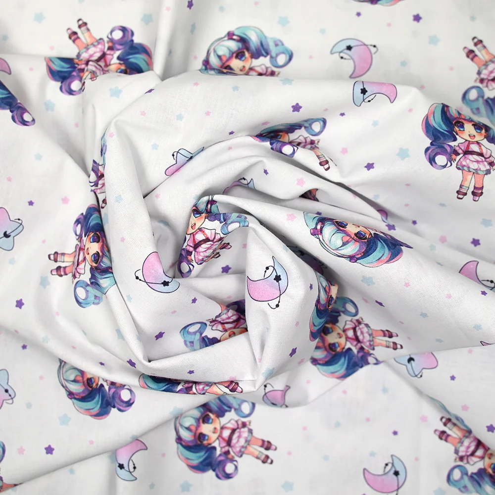 Coton imprimé kawaii bleu et rose fond blanc - Image 2
