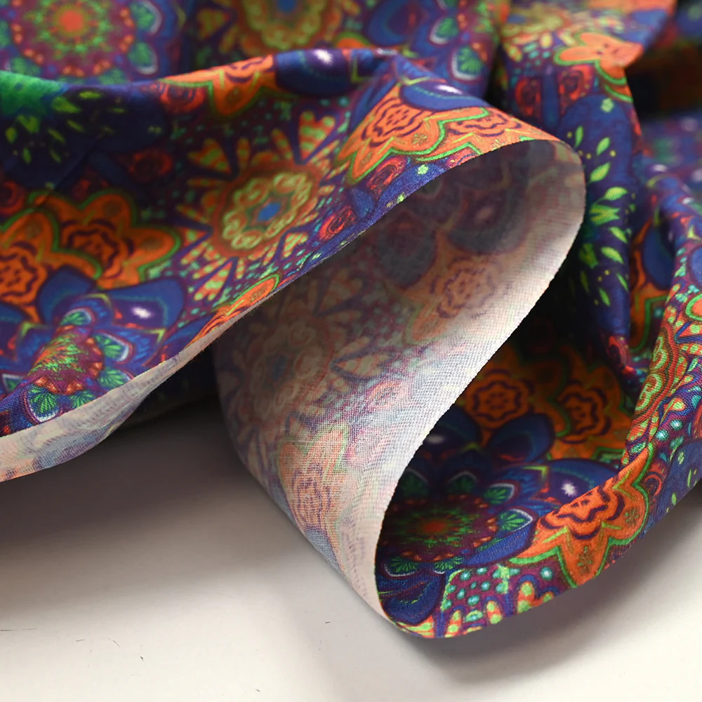 Coton imprimé mandala indigo, vert et orange - Image 4