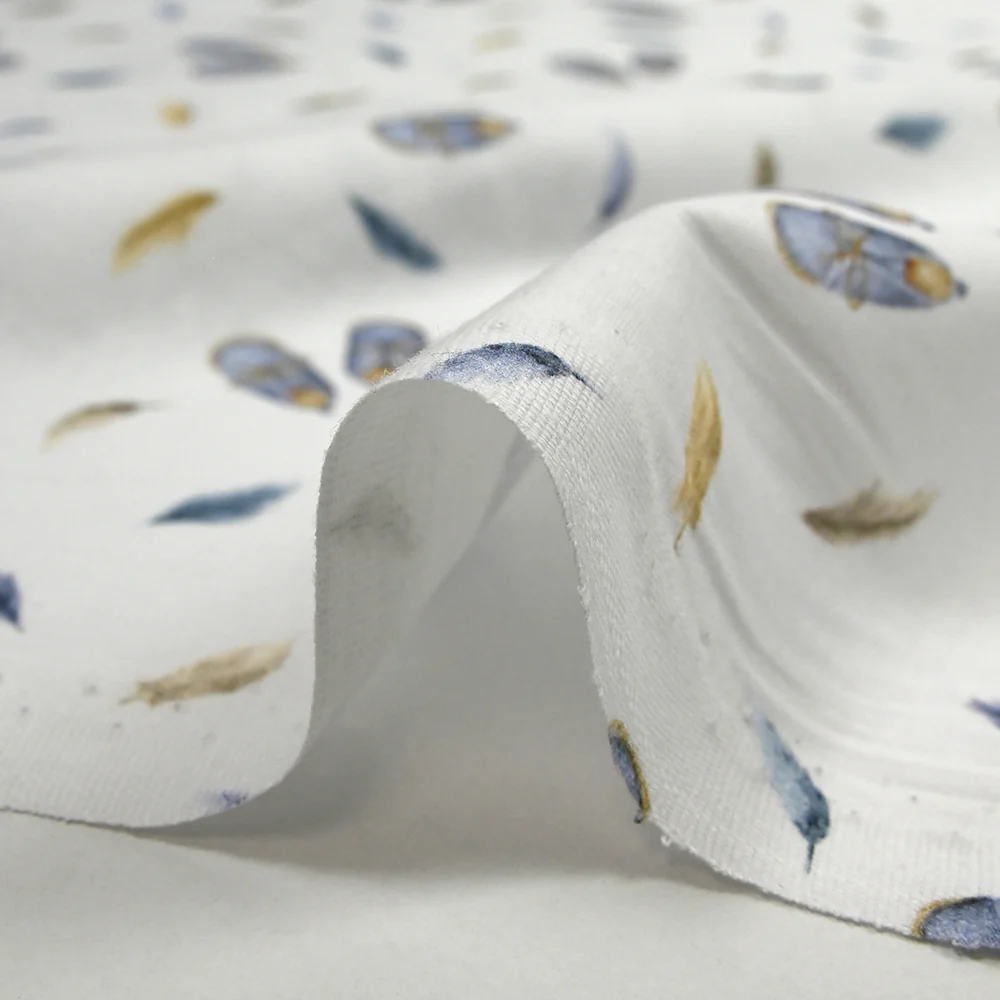 Coton imprimé plumes et souliers fond blanc - Image 5