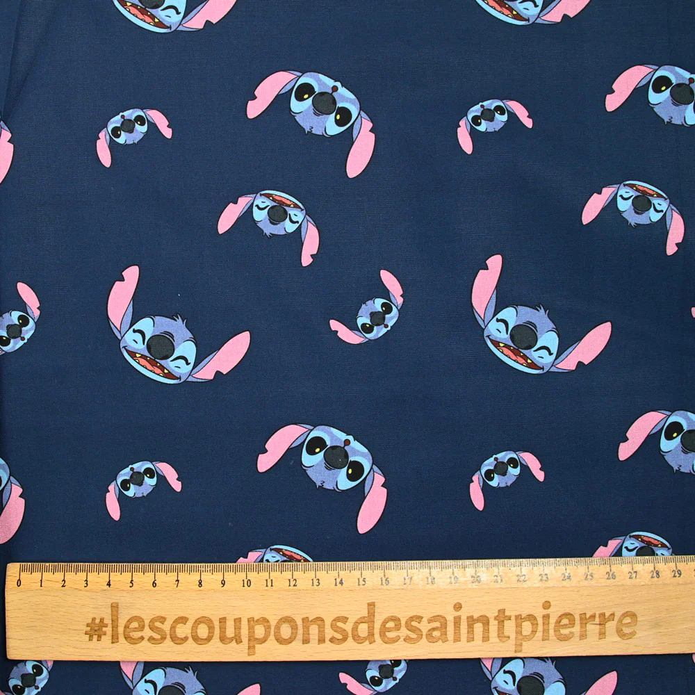 Coton imprimé tête de Stitch fond marine - Image 3