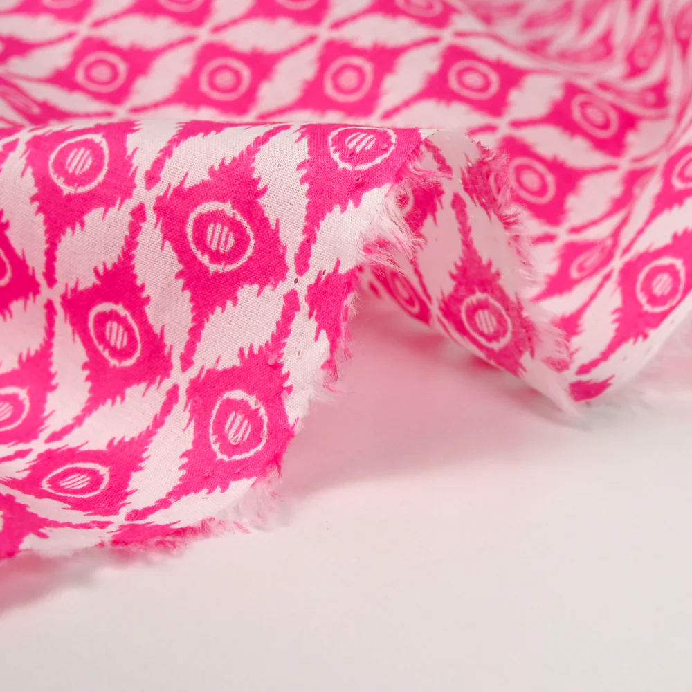 Coton indien imprimé Bangalore rose fond blanc - Image 4