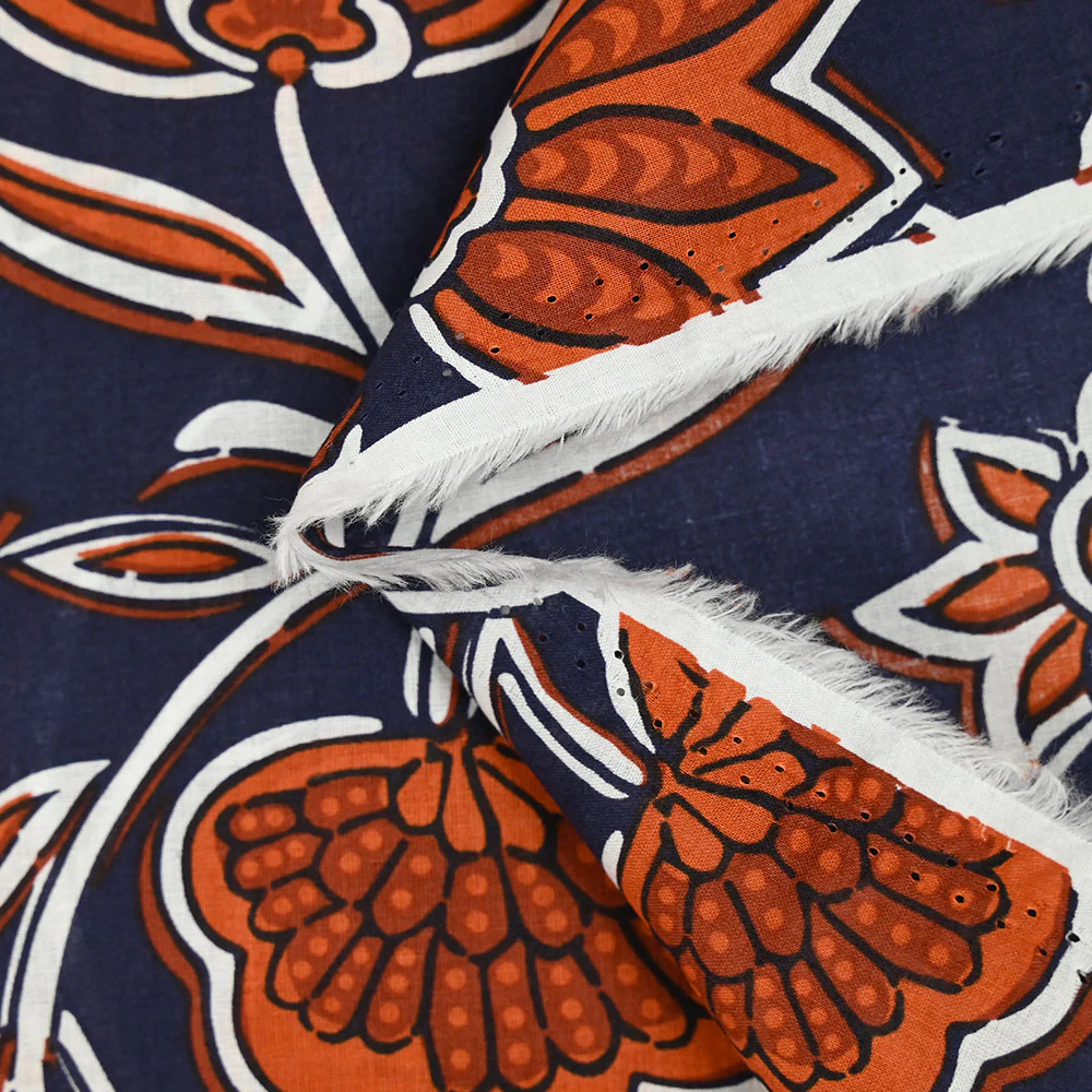 Coton indien imprimé entrelacs de fleurs brique bleu marine - Image 4