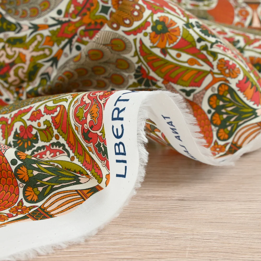 Coton liberty ® 150th Oscars Palace marron au mètre - Image 6