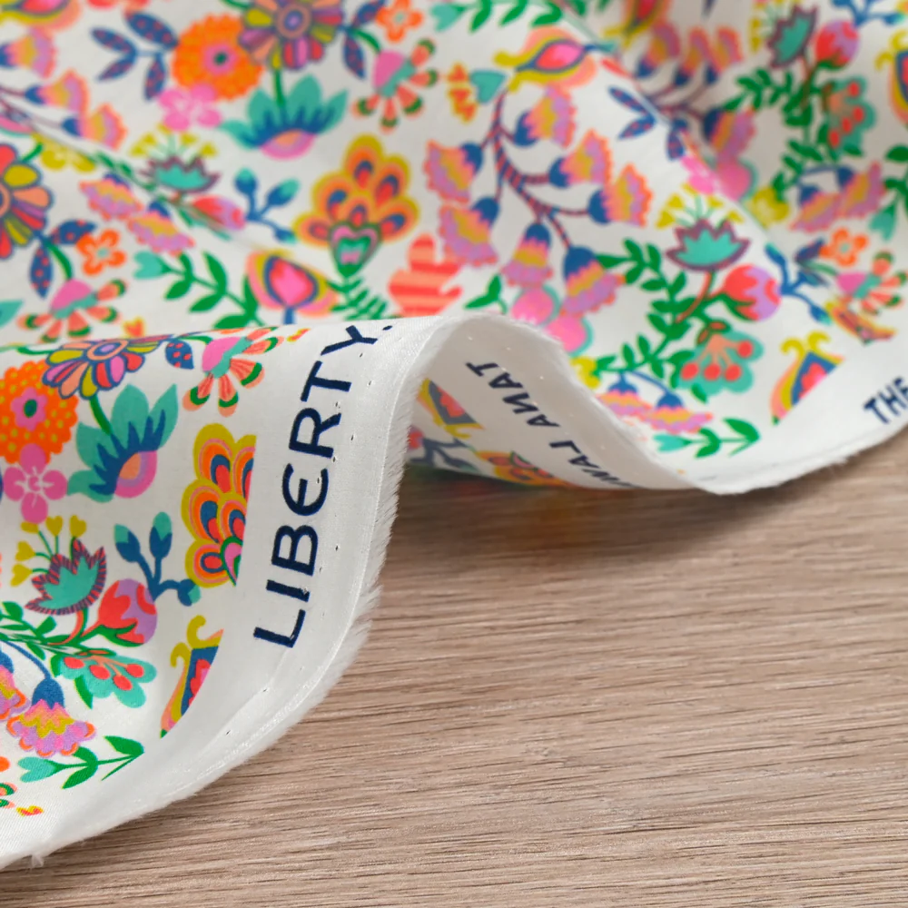 Coton liberty ® 150th Phoebe Amelia rose au mètre - Image 6