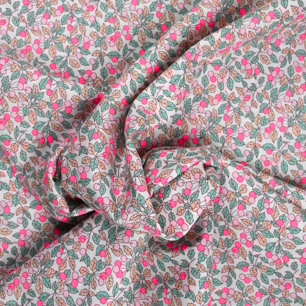 Coton liberty ® 150th Colleen's Orchard rose fluo au mètre - Image 3