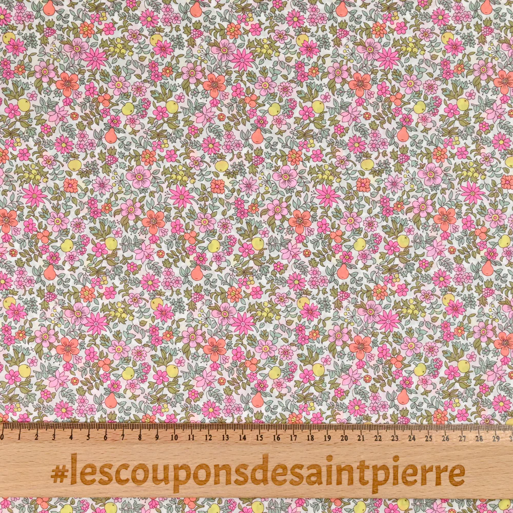 Coton Liberty ® Fruit Punch rose au mètre - Image 5