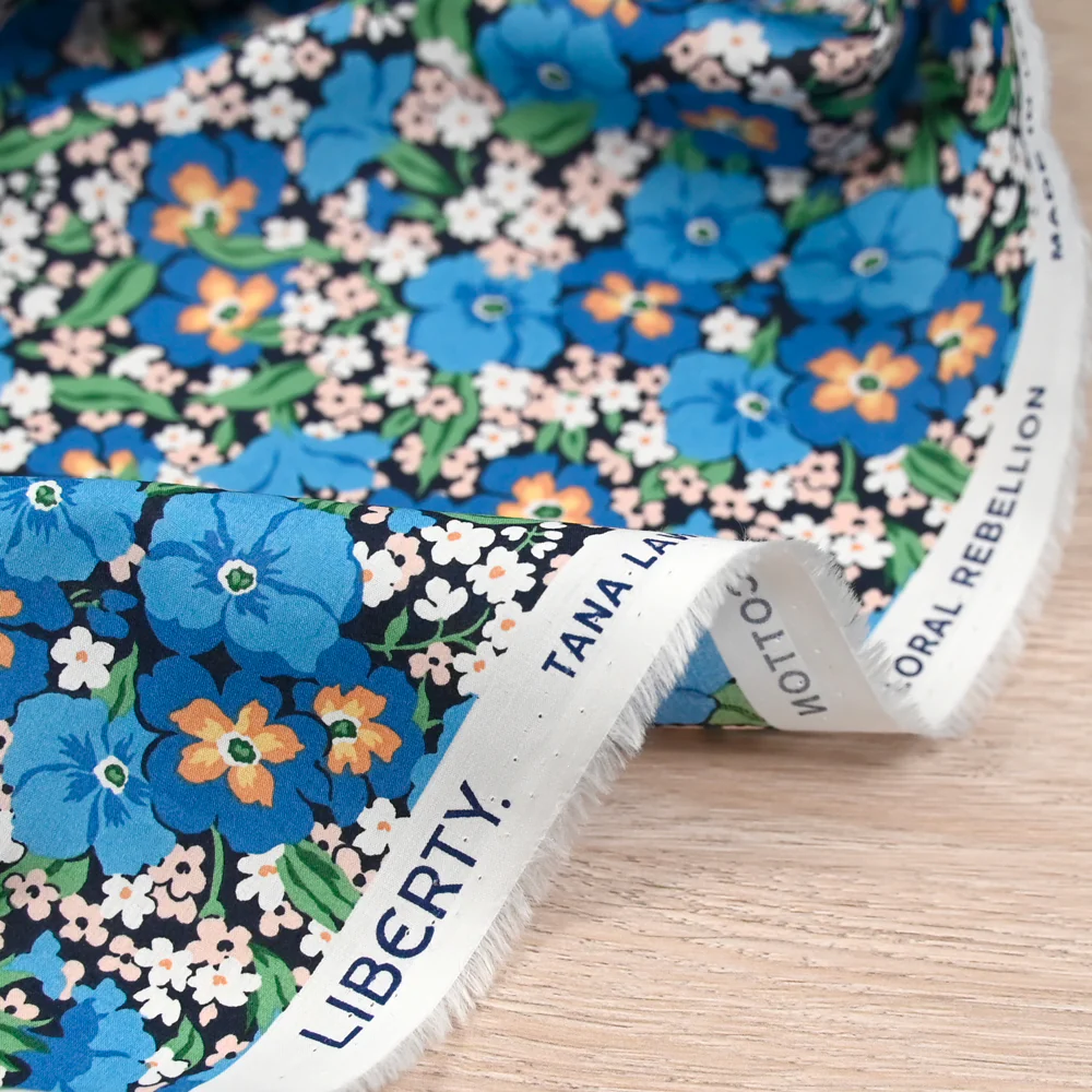 Coton liberty ® Gabriella Gisou bleu au mètre - Image 6