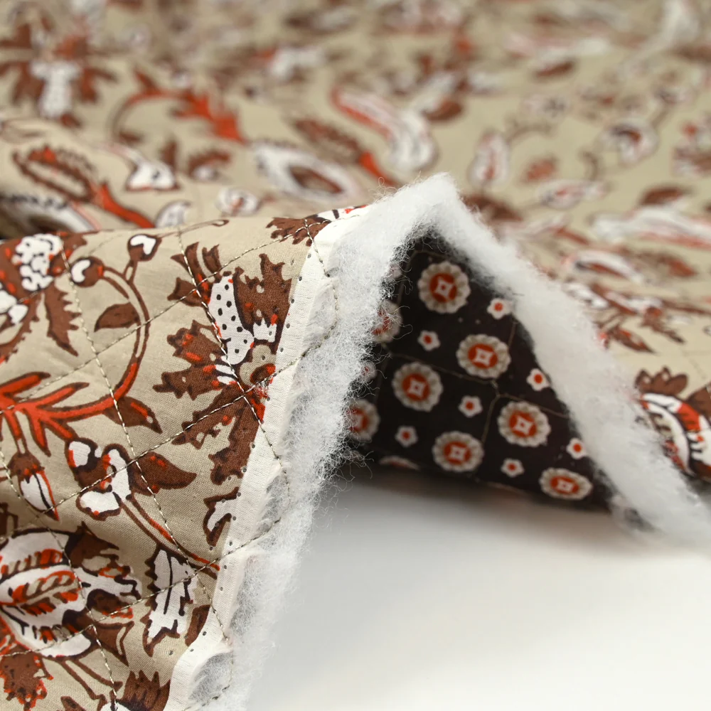 Coton matelassé double face cercle et fleurs marron au mètre - Image 7