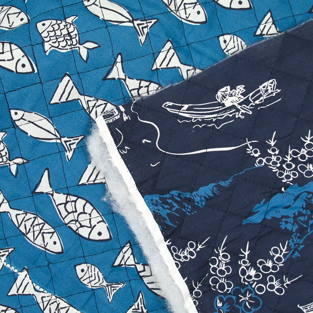 Coton matelassé double face poisson bleu et marine au mètre - Image 4