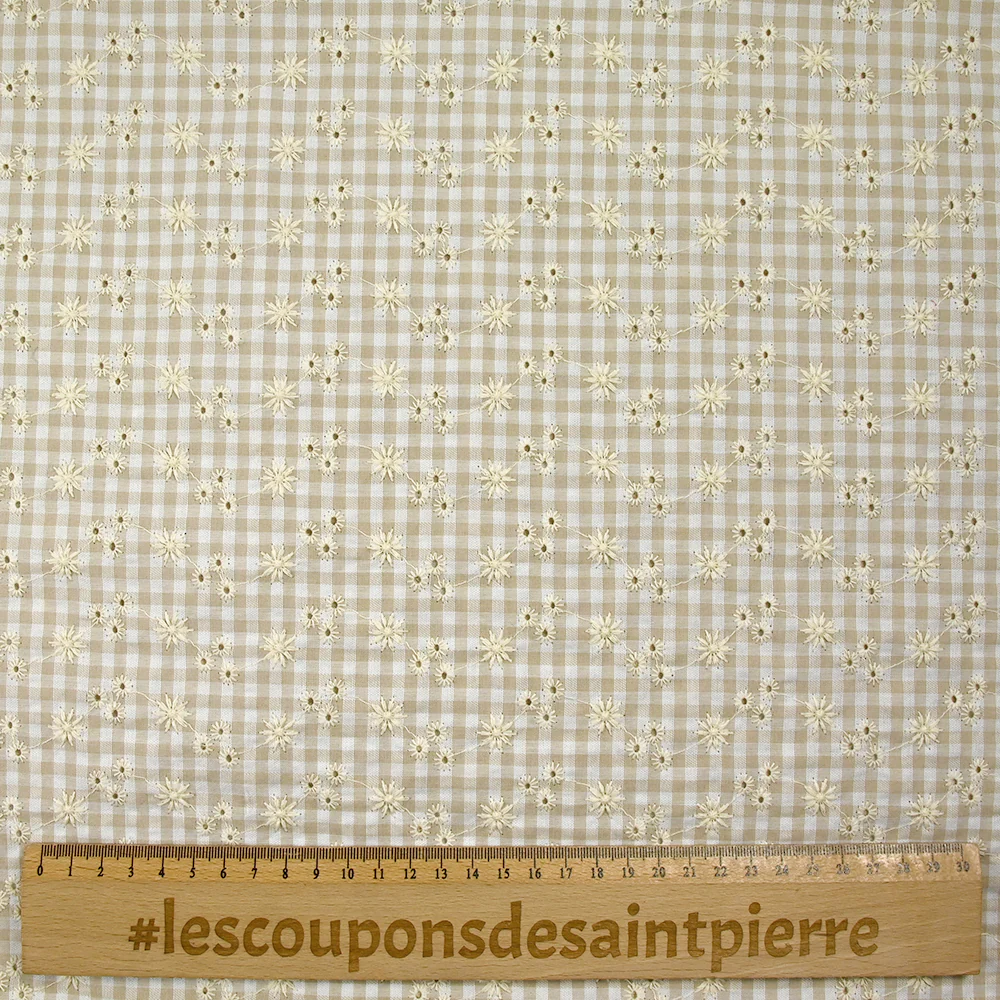 Coton Vichy brodé fond grège - Image 3