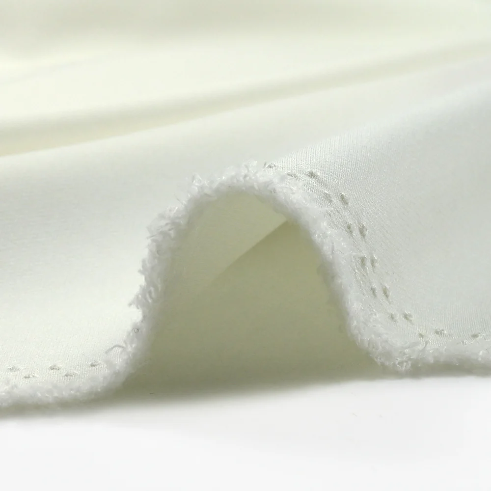 Crêpe de polyester lourd Madeleine blanc - Image 5
