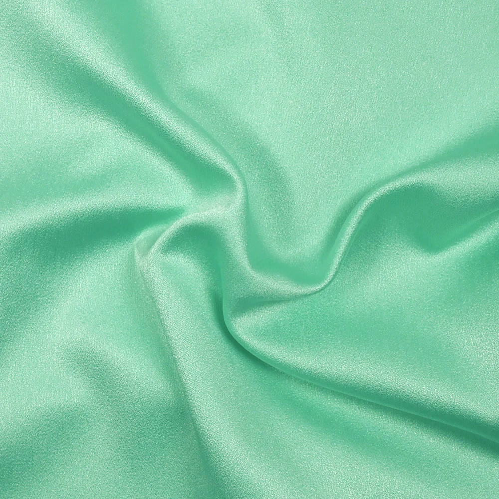 Crêpe satin effet lavé vert d'eau - Image 3