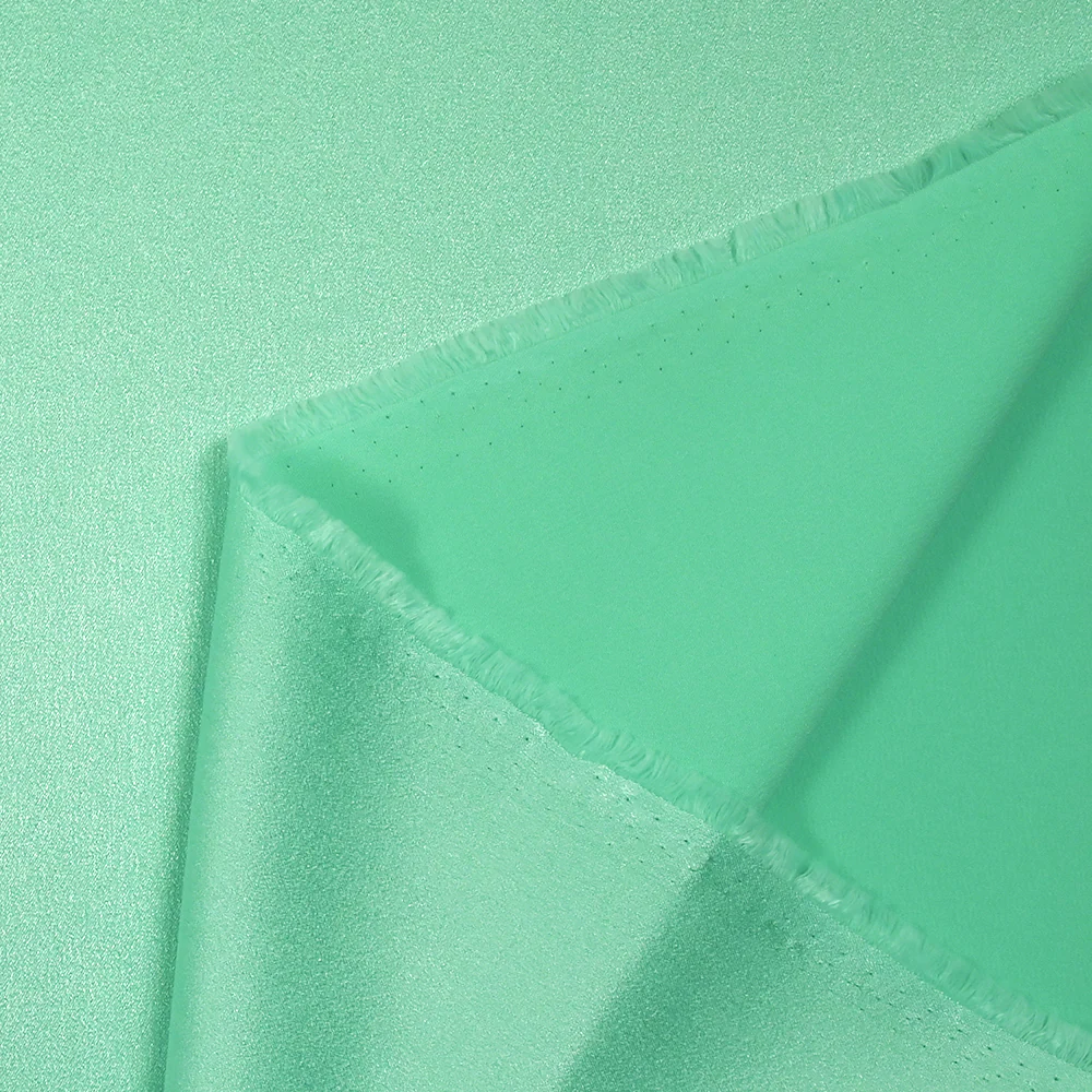 Crêpe satin effet lavé vert d'eau - Image 4