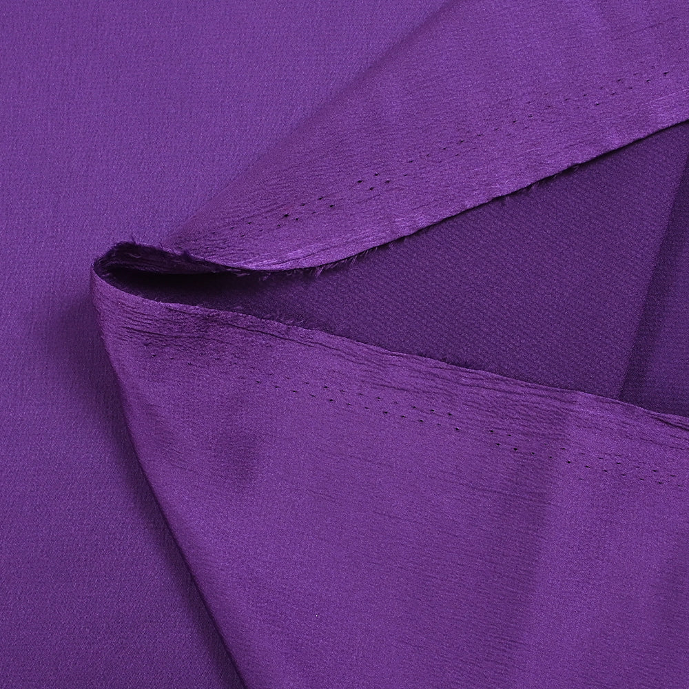 Crêpe satin polyester léger violet - Image 3
