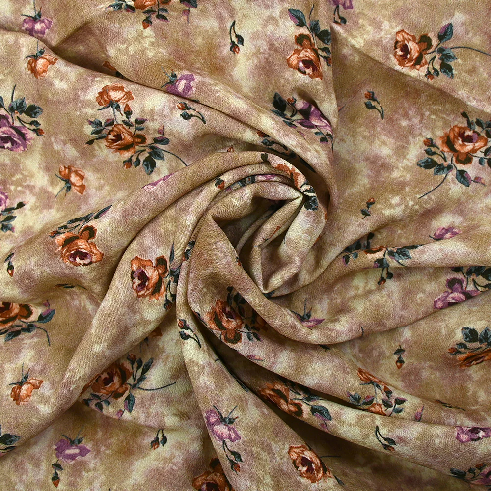 CrĂȘpe viscose imprimĂ© fleurs d'antan fond taupe brumeux - Image 2