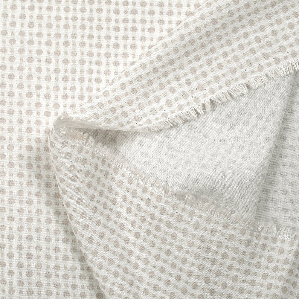 Crêpe viscose imprimé nuance de pois grège fond blanc - Image 5