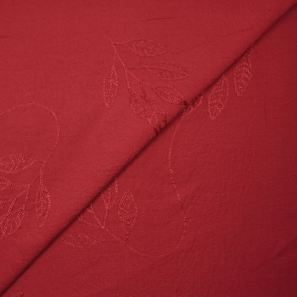Crêpe viscose Lily brodé feuillage brique - Image 5