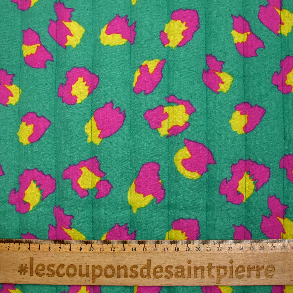 Double gaze matelassée double face Maui fond turquoise et magenta au mètre - Image 3