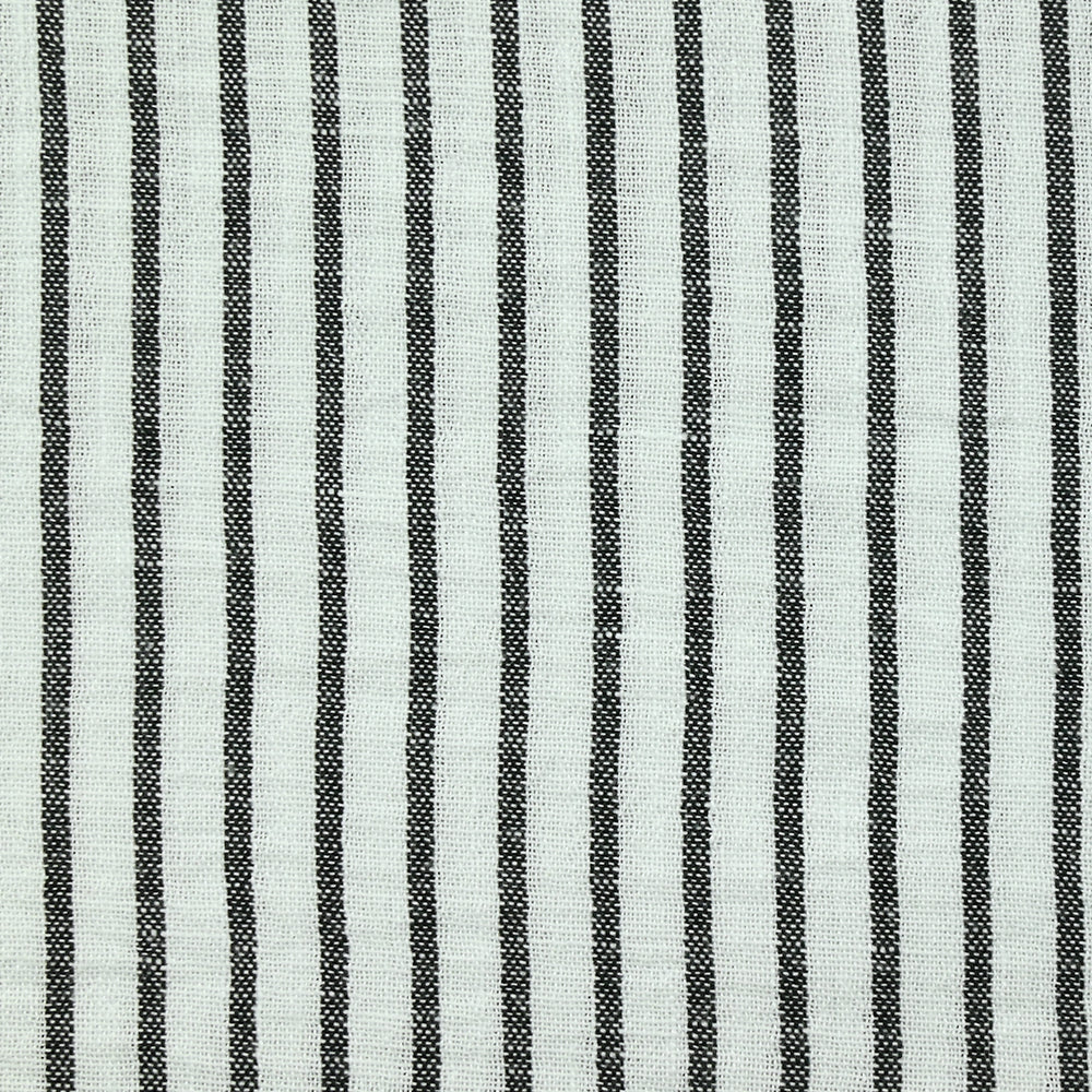 Étamine de polyester fines rayures fond noir - Image 5