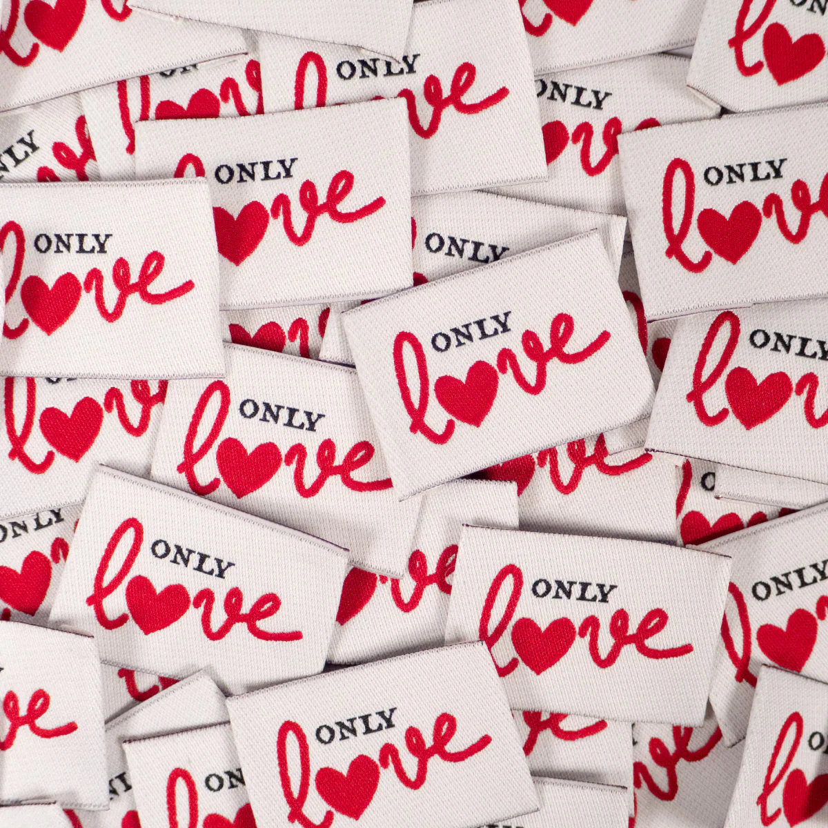 Étiquettes tissées "Only love" - x5