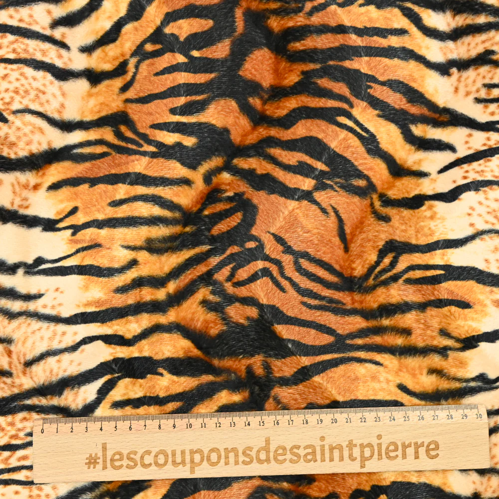 Fausse fourrure poils mi-longs tigre - Image 5