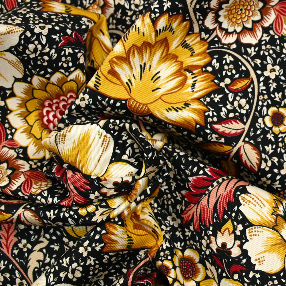 Gabardine de coton élasthanne fleurs ocre fond moutarde - Image 2