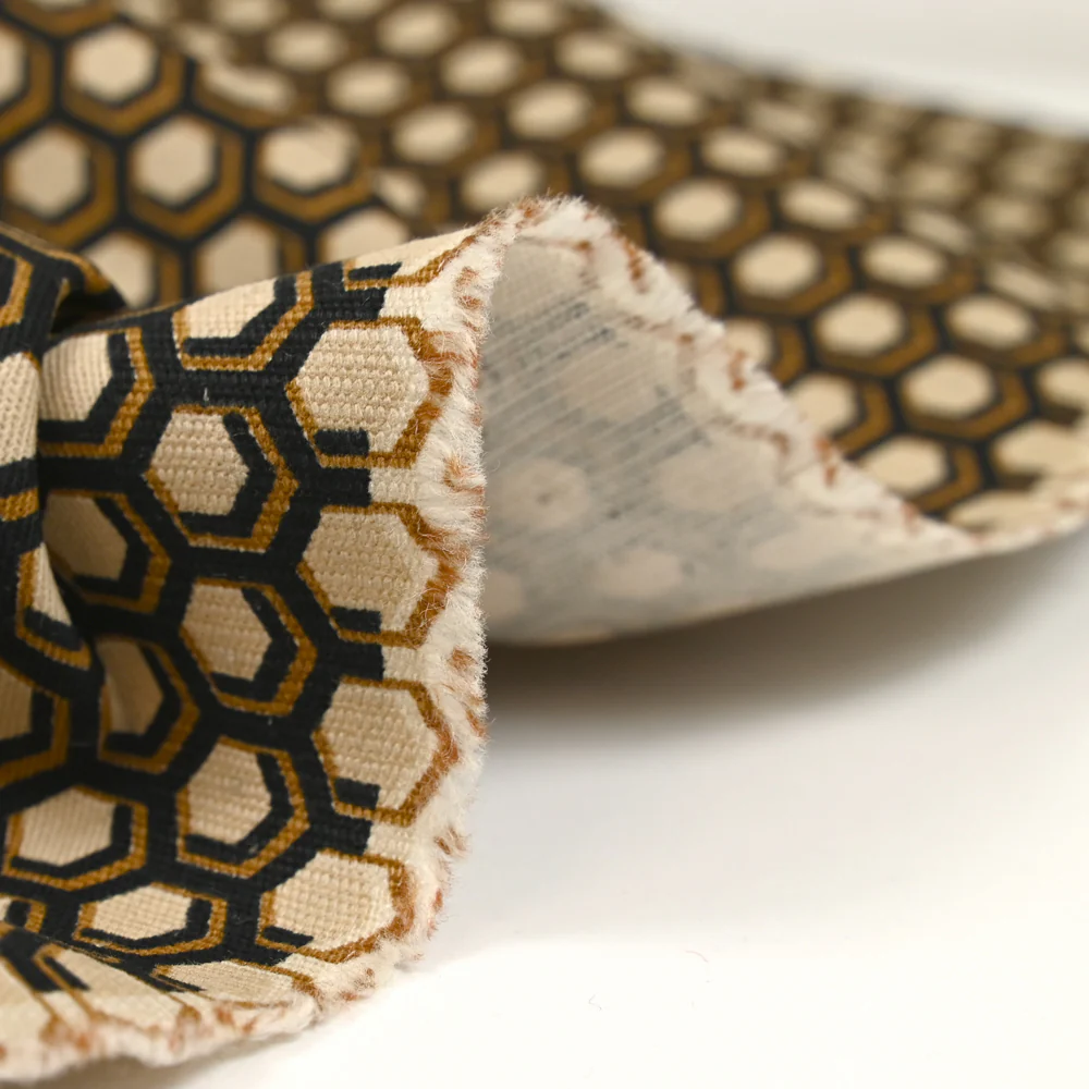 Gabardine de coton élasthanne hexagone beige et noir - Image 5