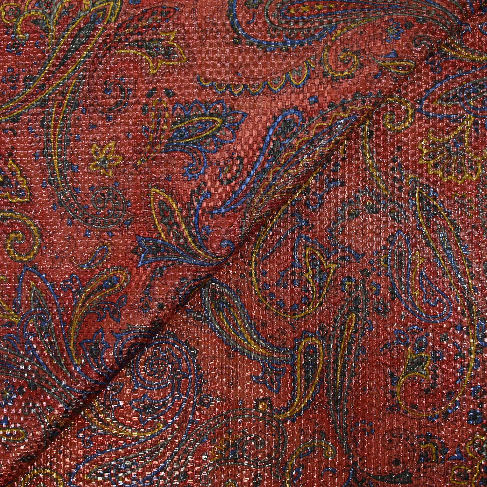 Jacquard polyester lamé cachemire jaune et bleu fond rouge clair