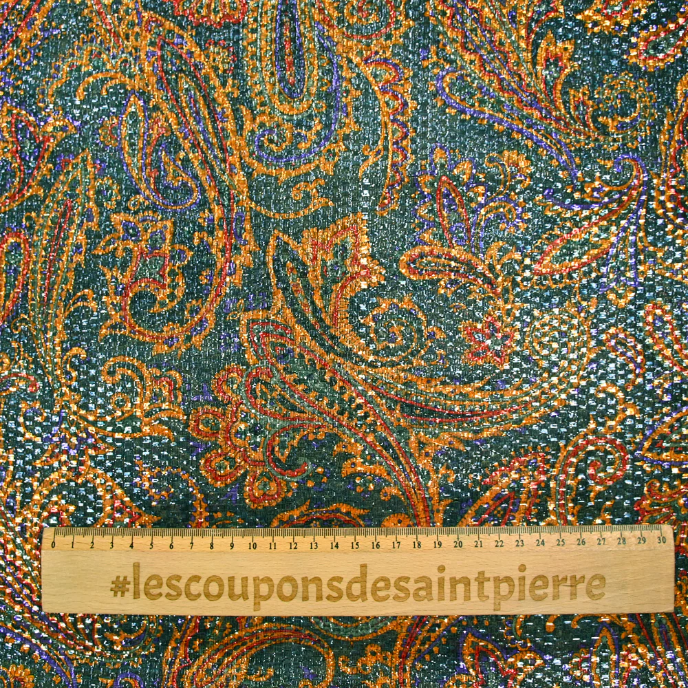 Jacquard polyester lamé cachemire orange et violet fond canard - Image 3