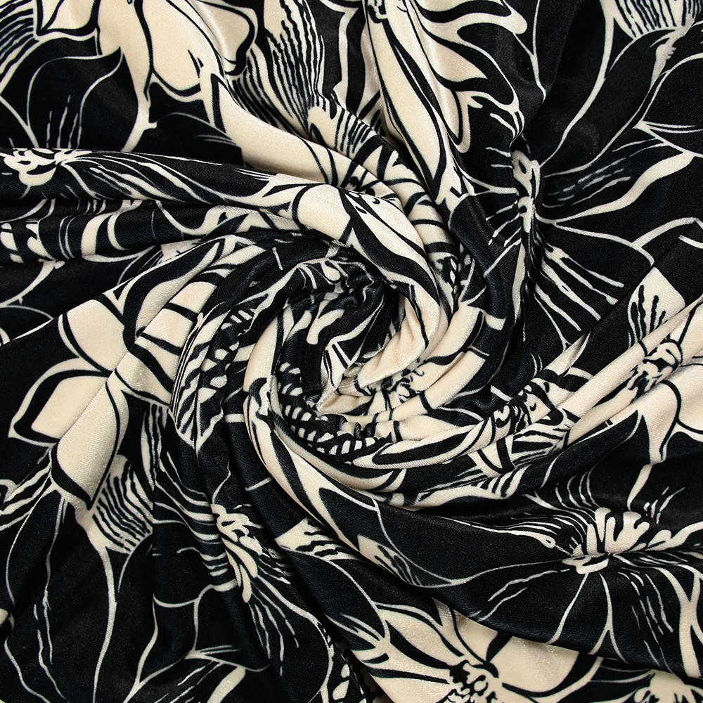 Jersey de velours ras imprimé fleurs ivoire fond noir - Image 2