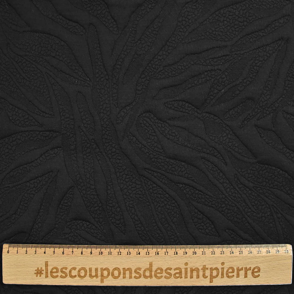 Jersey matelassé fissures fond noir - Image 3