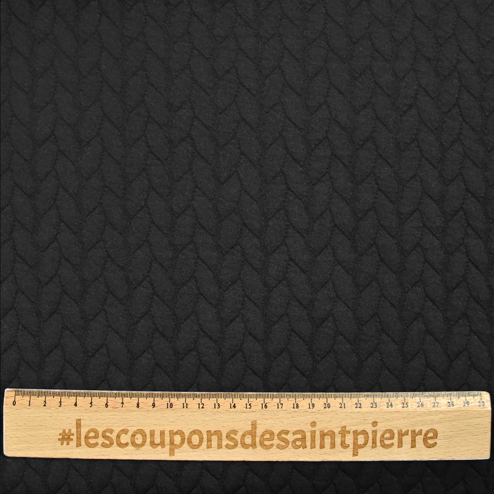 Jersey matelassé tresses fond noir - Image 4